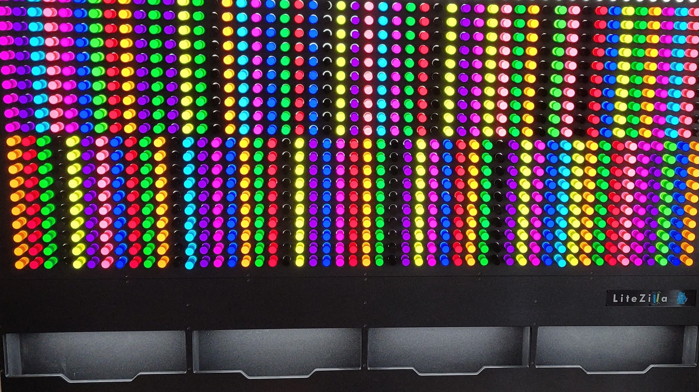 LiteZilla LitePins Acrylic Palette SKU LZ-PIN