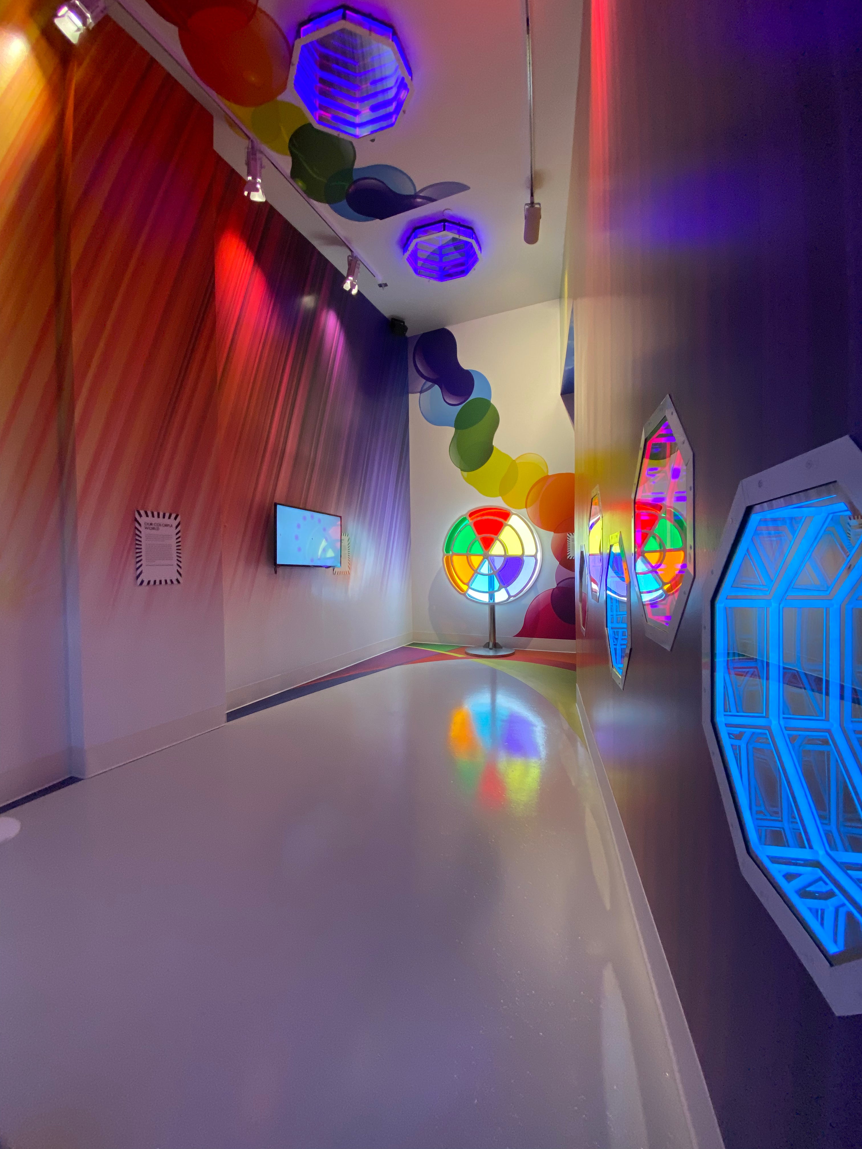 LiteZilla ChromaWheel Kaleidoscopic Spin SKU LZ-CHRMWHL