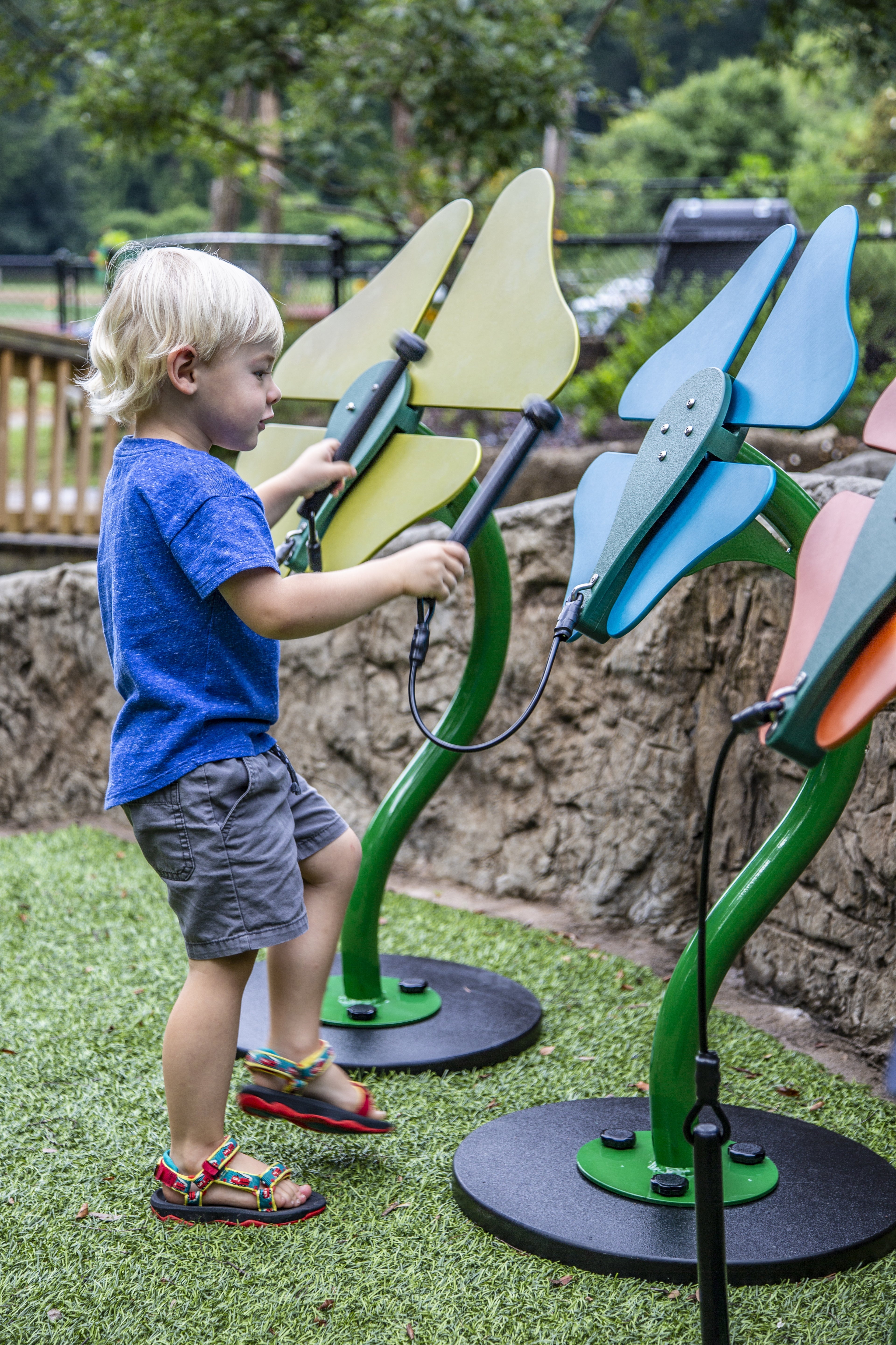 FreeNotes Flowers Ensemble 4 Piece Set Musical Element SKU FWR