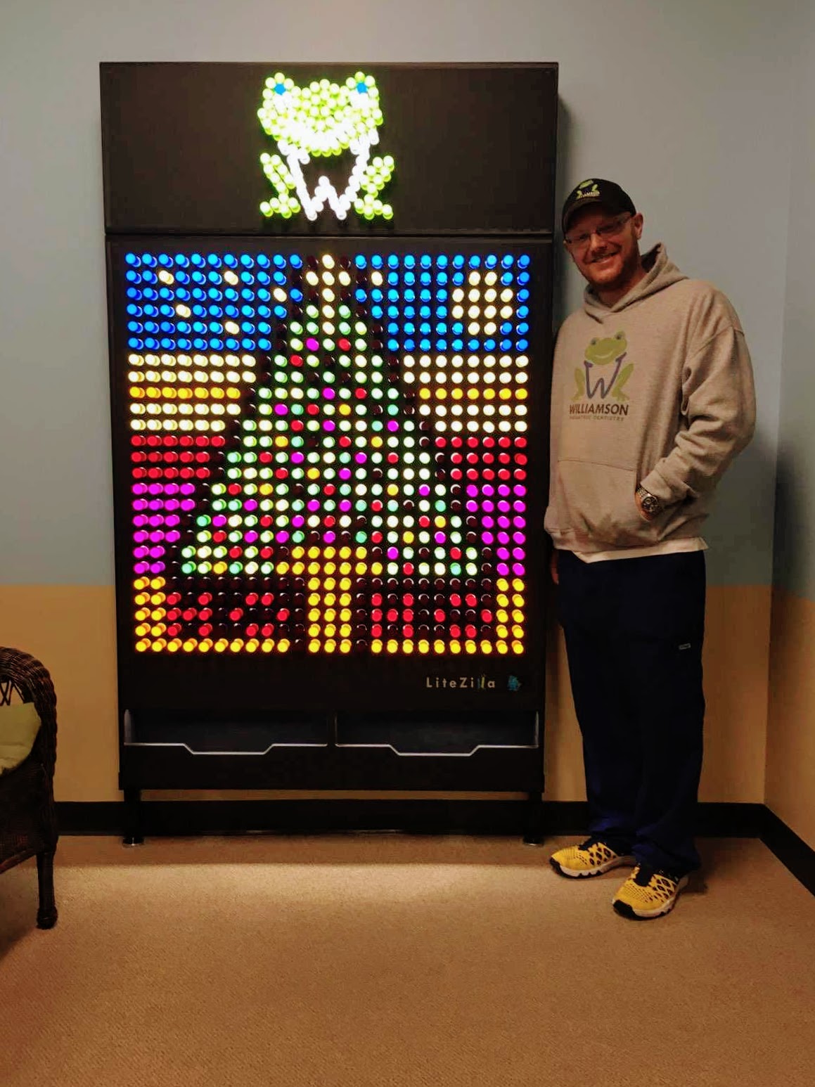 LiteZilla Giant Lite Brite Outdoor Weather-Resistant SKU LZ-OTD