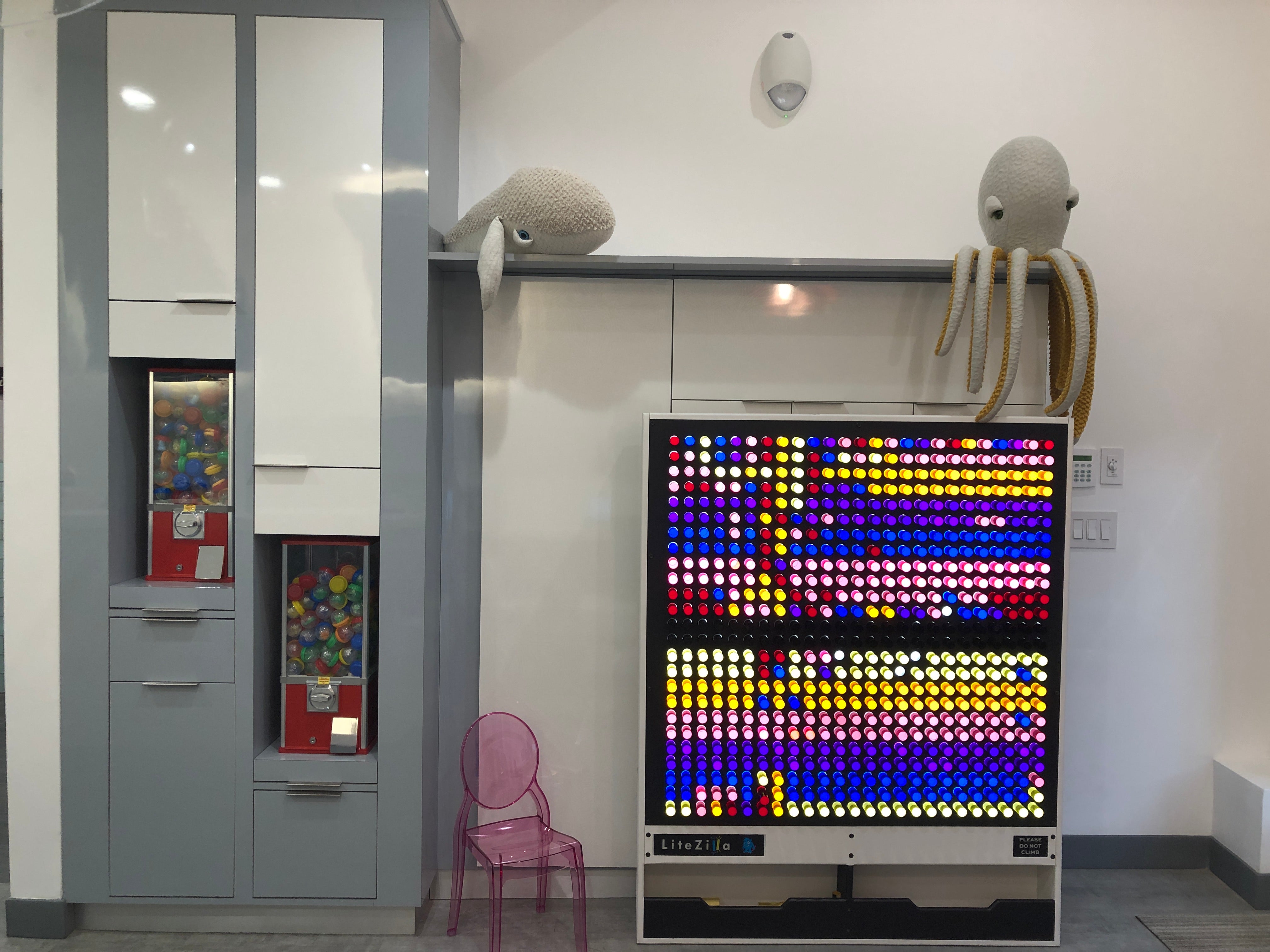 LiteZilla Giant Lite Brite Outdoor Weather-Resistant SKU LZ-OTD