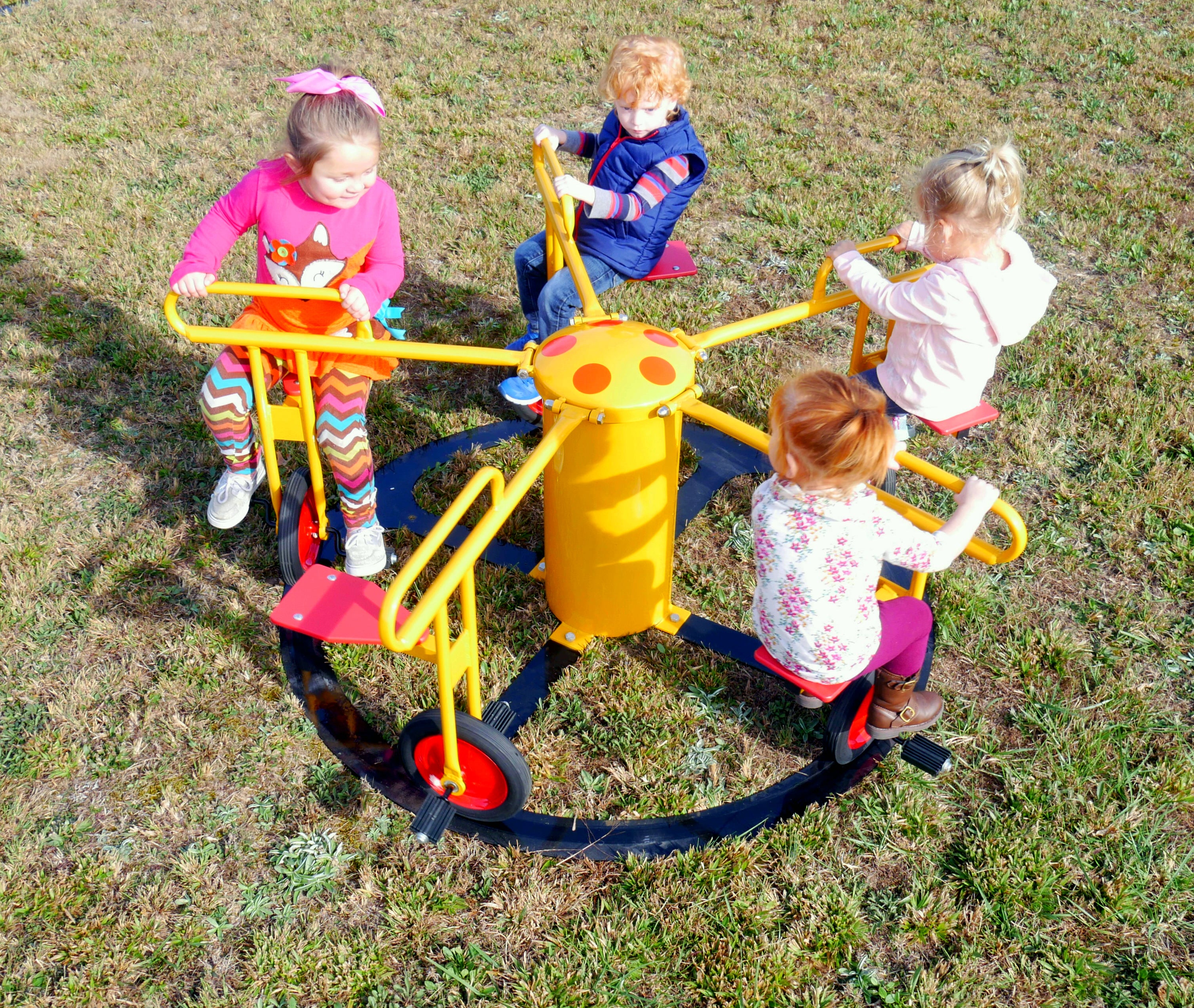 Infinity Playgrounds 5 Seat Infinity Cycle SKU IP-5021