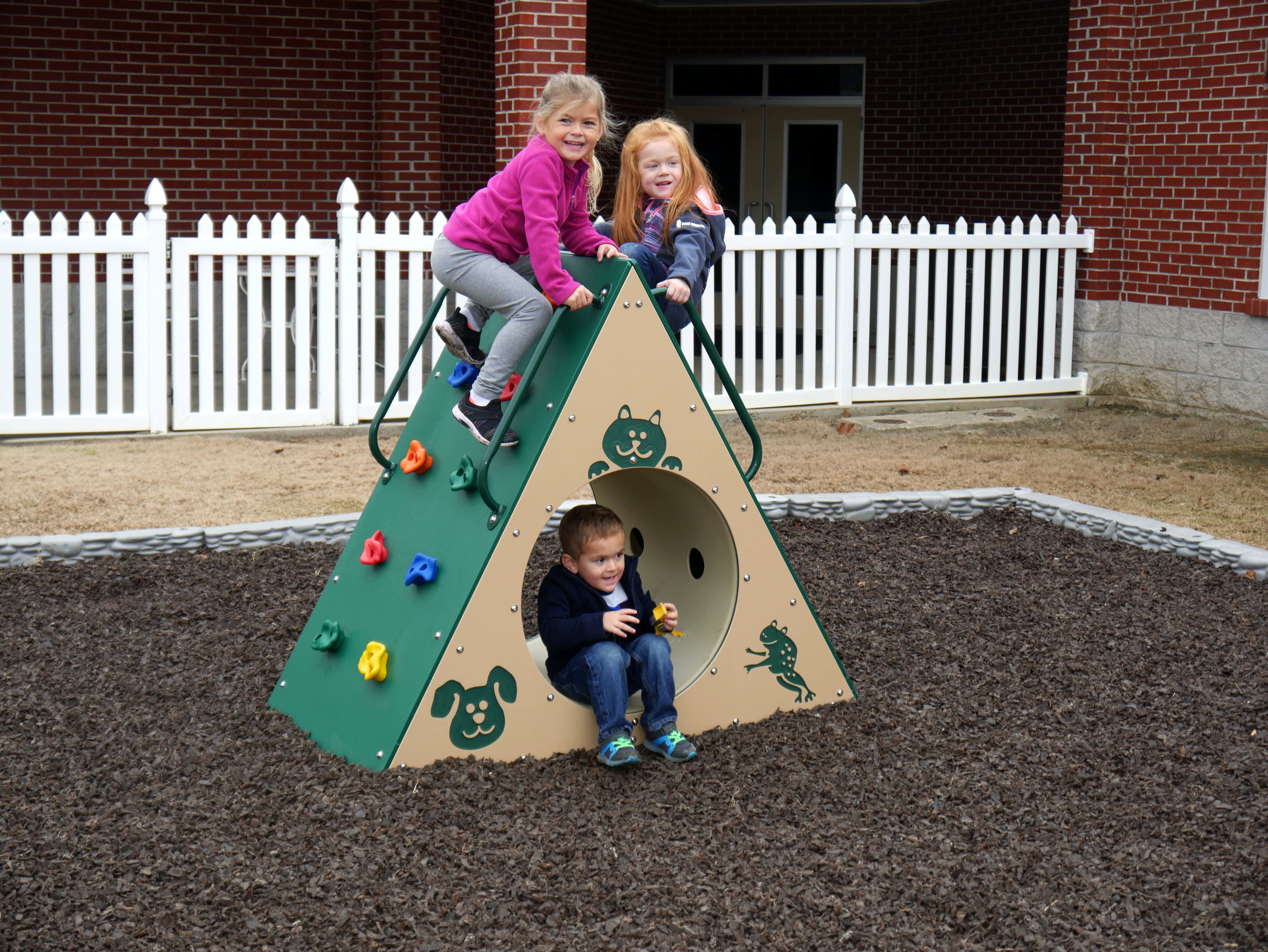 Infinity Playgrounds Climbing Wall w/ Tunnel SKU IP-8038