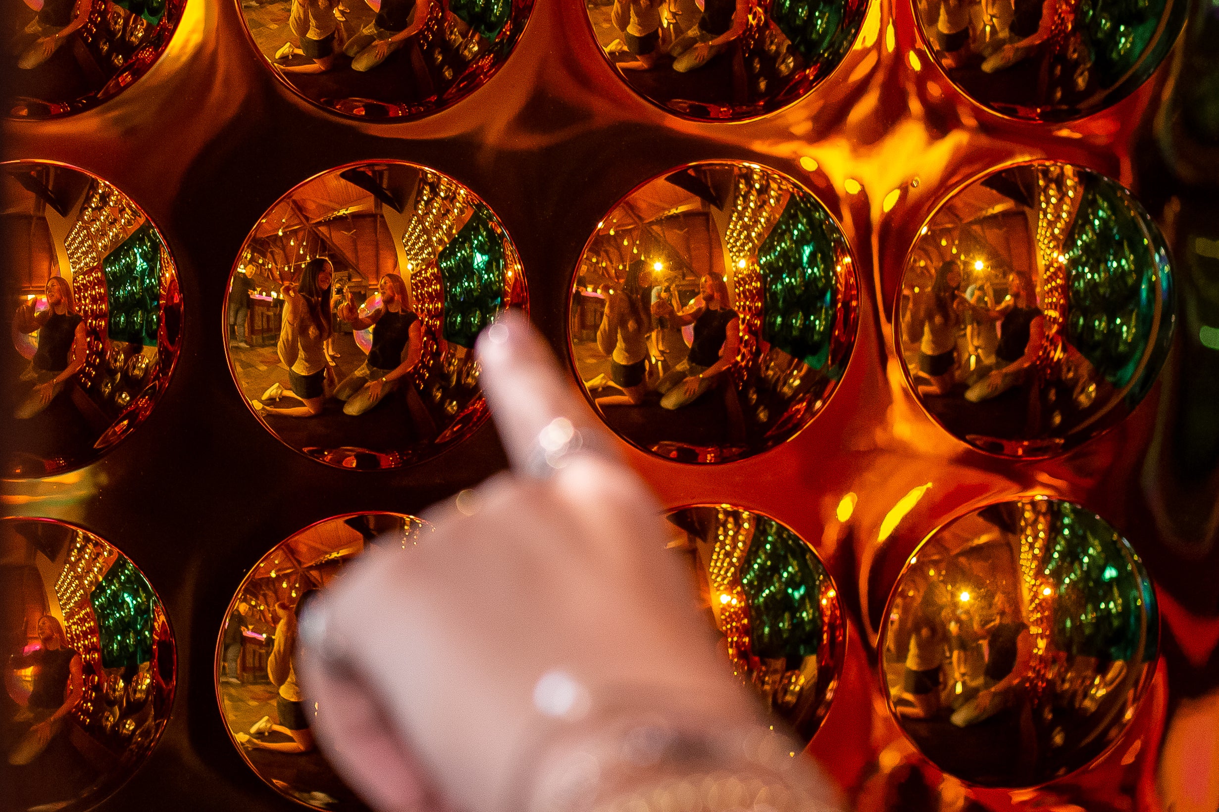 LiteZilla Sensory Bubble Mirror Panels SKU LZ-SBMP