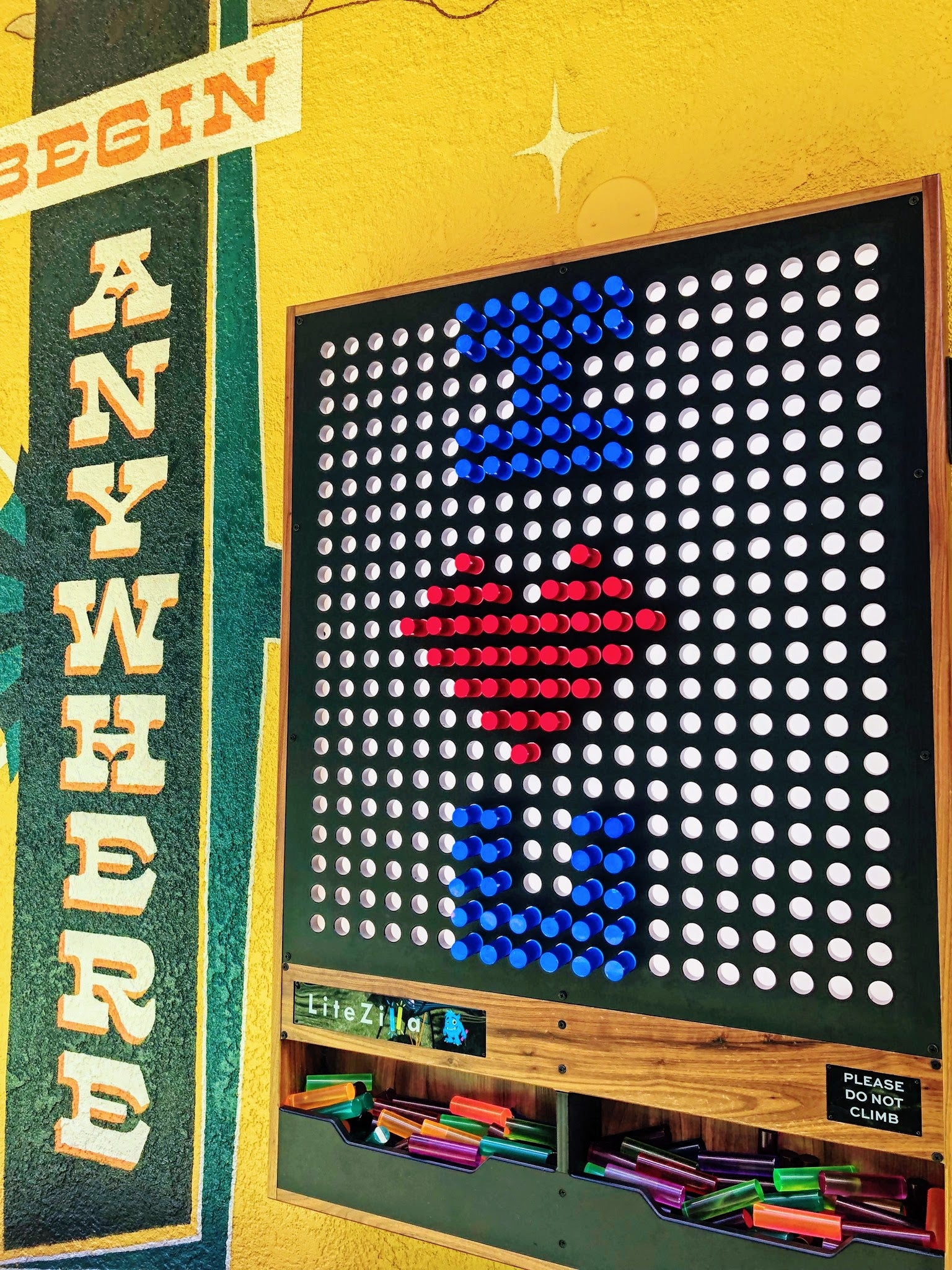 LiteZilla Giant Lite Brite Outdoor Weather-Resistant SKU LZ-OTD