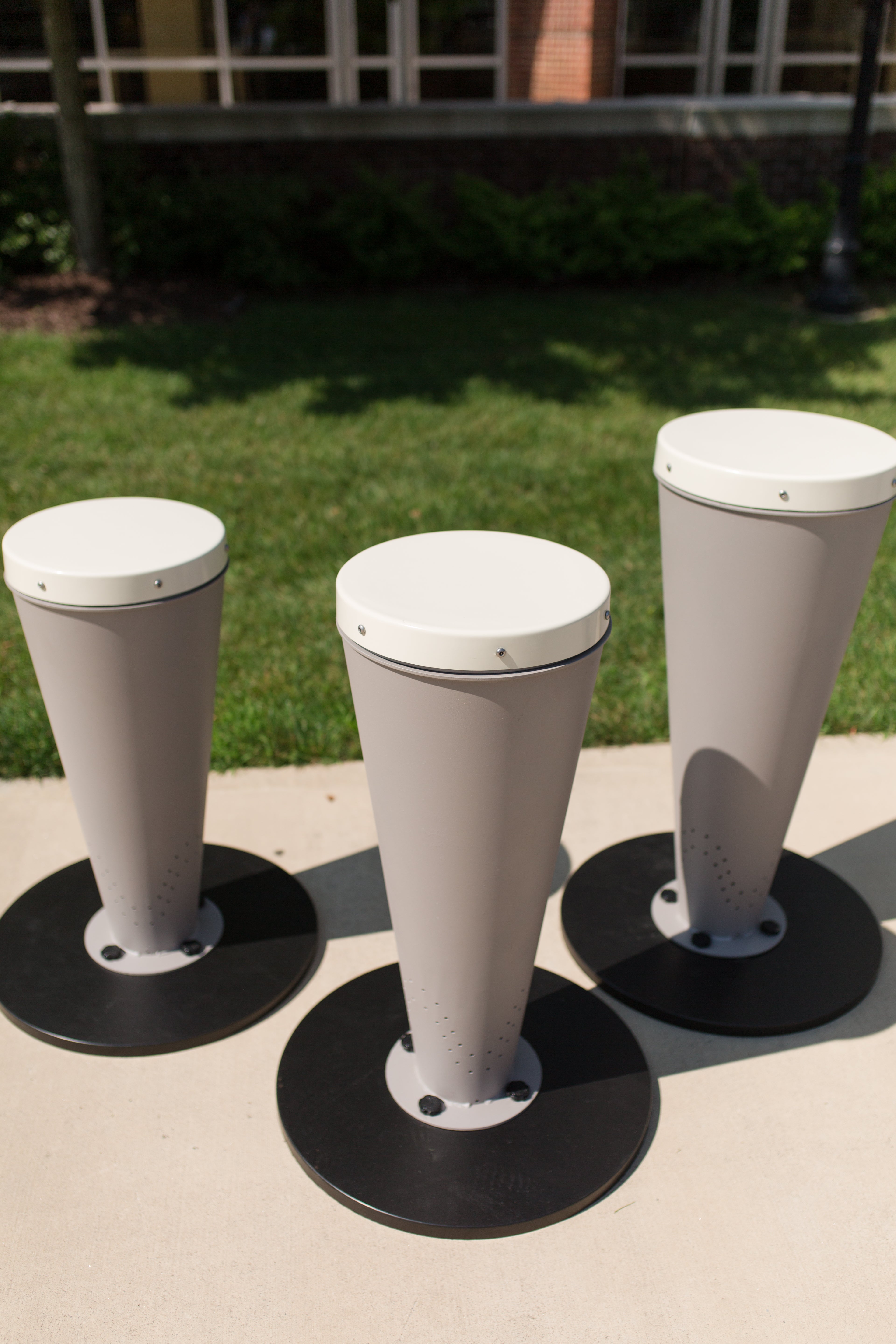 FreeNotes Bossa Nova Drums 3 Piece Ensemble Musical Element SKU DRUM-SET