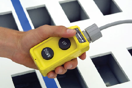 Signature Square D Pendant SKU 1039001BW92Y