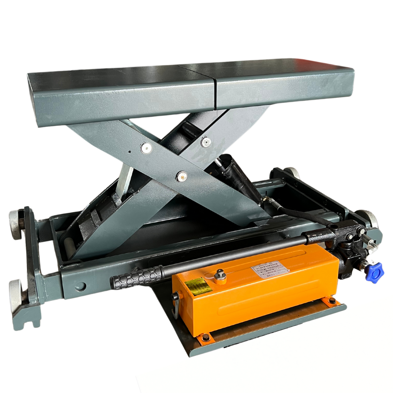 Stratus Rolling Bridge Jack, 5000lbs, Hand Pump, Adjustable Mounting SKU SAE-BJ5R