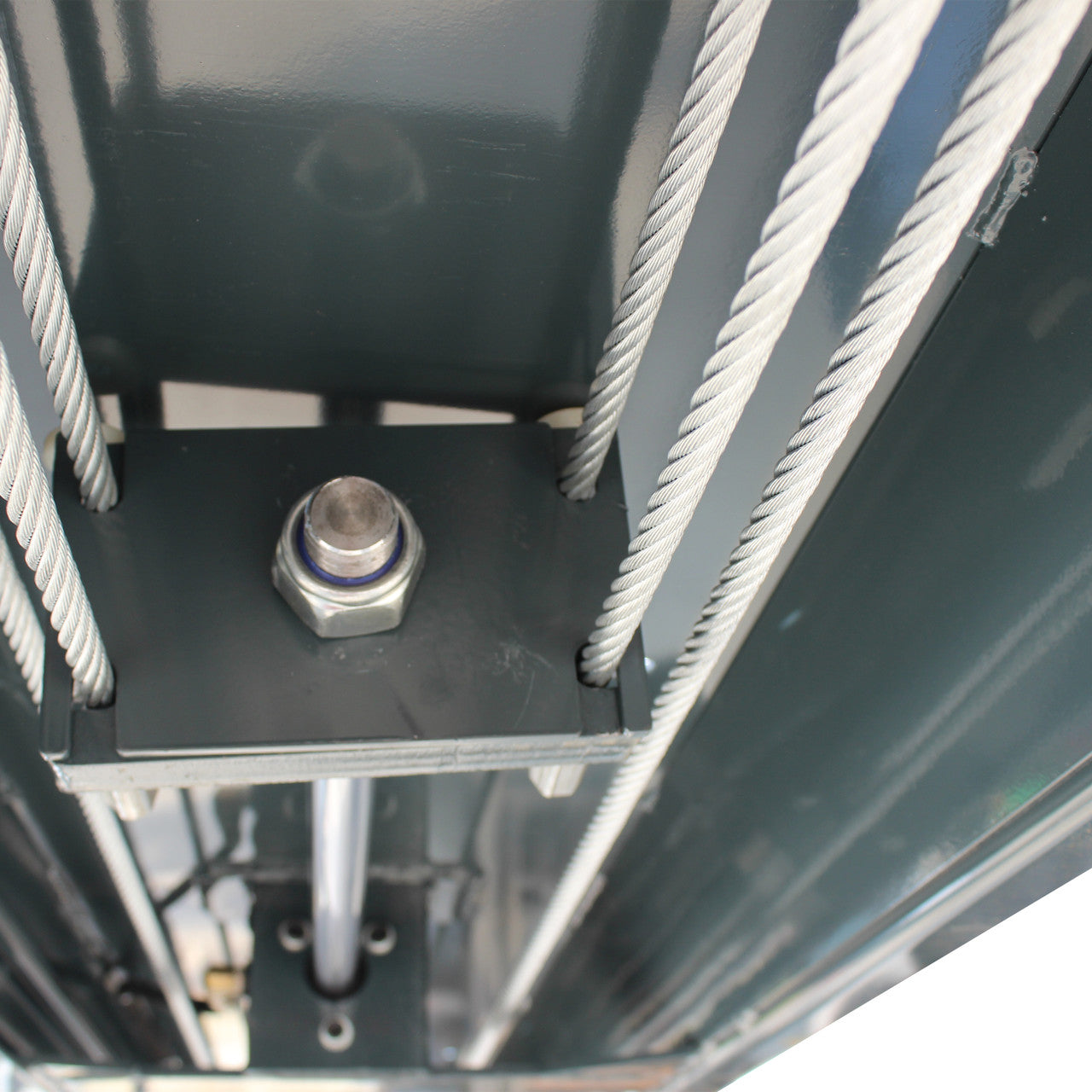 Stratus 4 Post 14,000 lbs Car Lift, Pneumatic Safety Lock Release SKU SAE-414