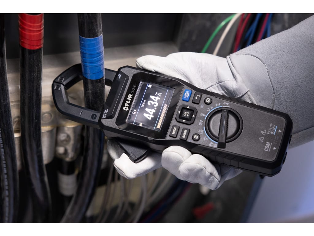 FLIR CM276 Clamp Meter and Thermal Imaging Camera w/ METERLiNK SKU CM276