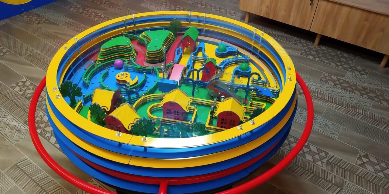 LiteZilla Twistopia Tabletop Labyrinth SKU LZ-TWISOTPIA
