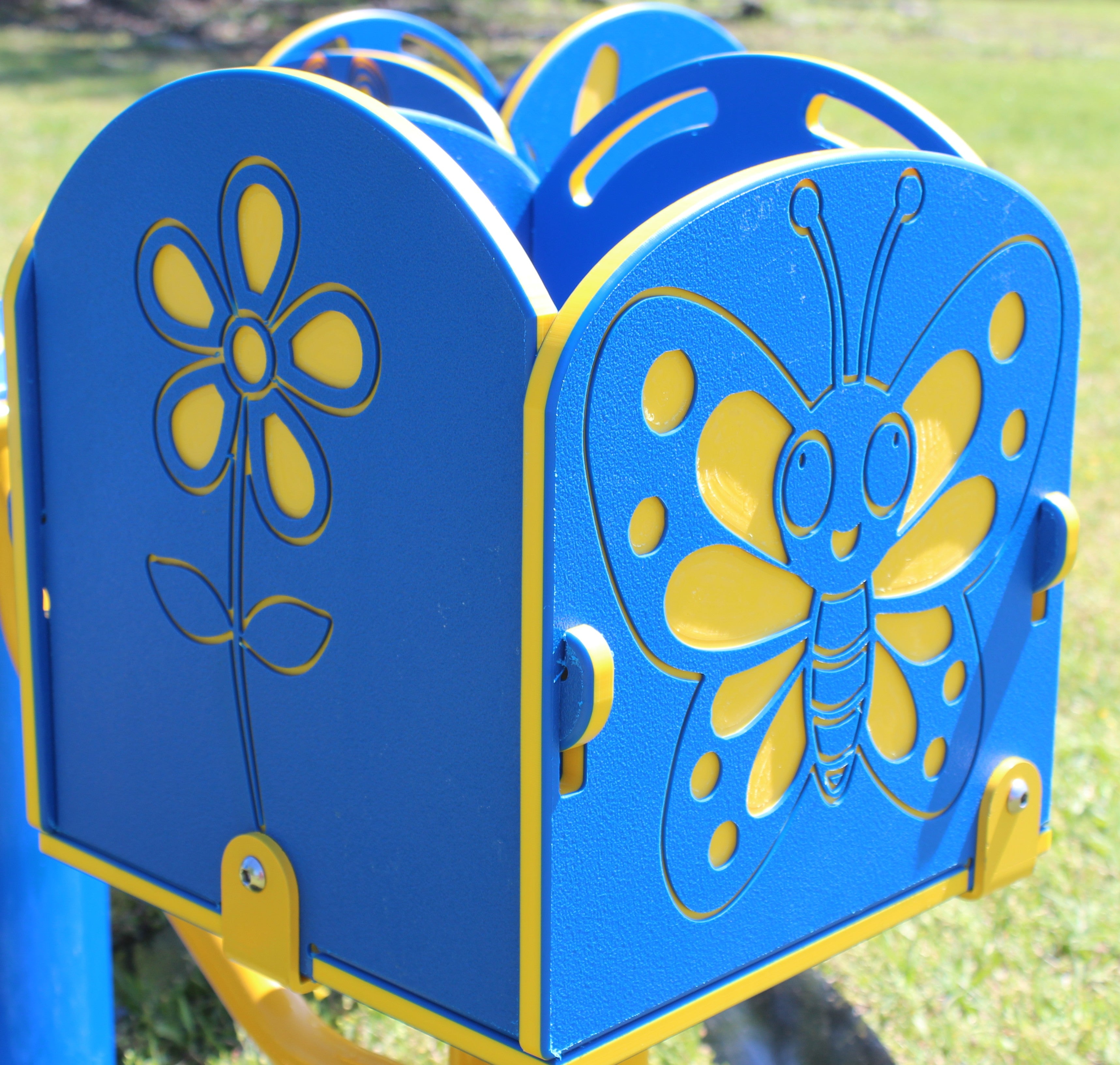 Infinity Playgrounds Carrington’s Carousel Merry Go Cycle SKU IP-5025