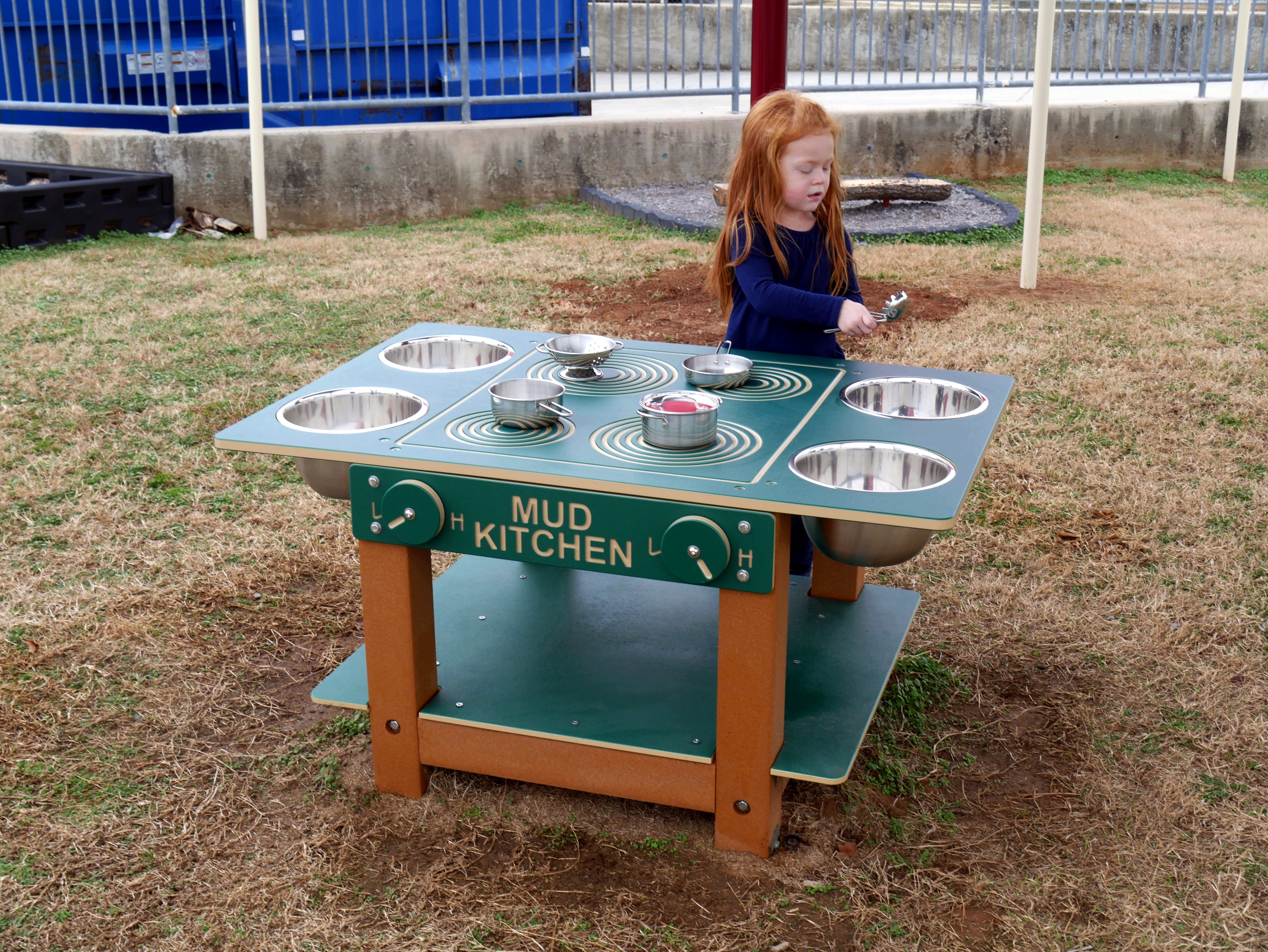 Infinity Playgrounds Island Mud Kitchen SKU IP-8020