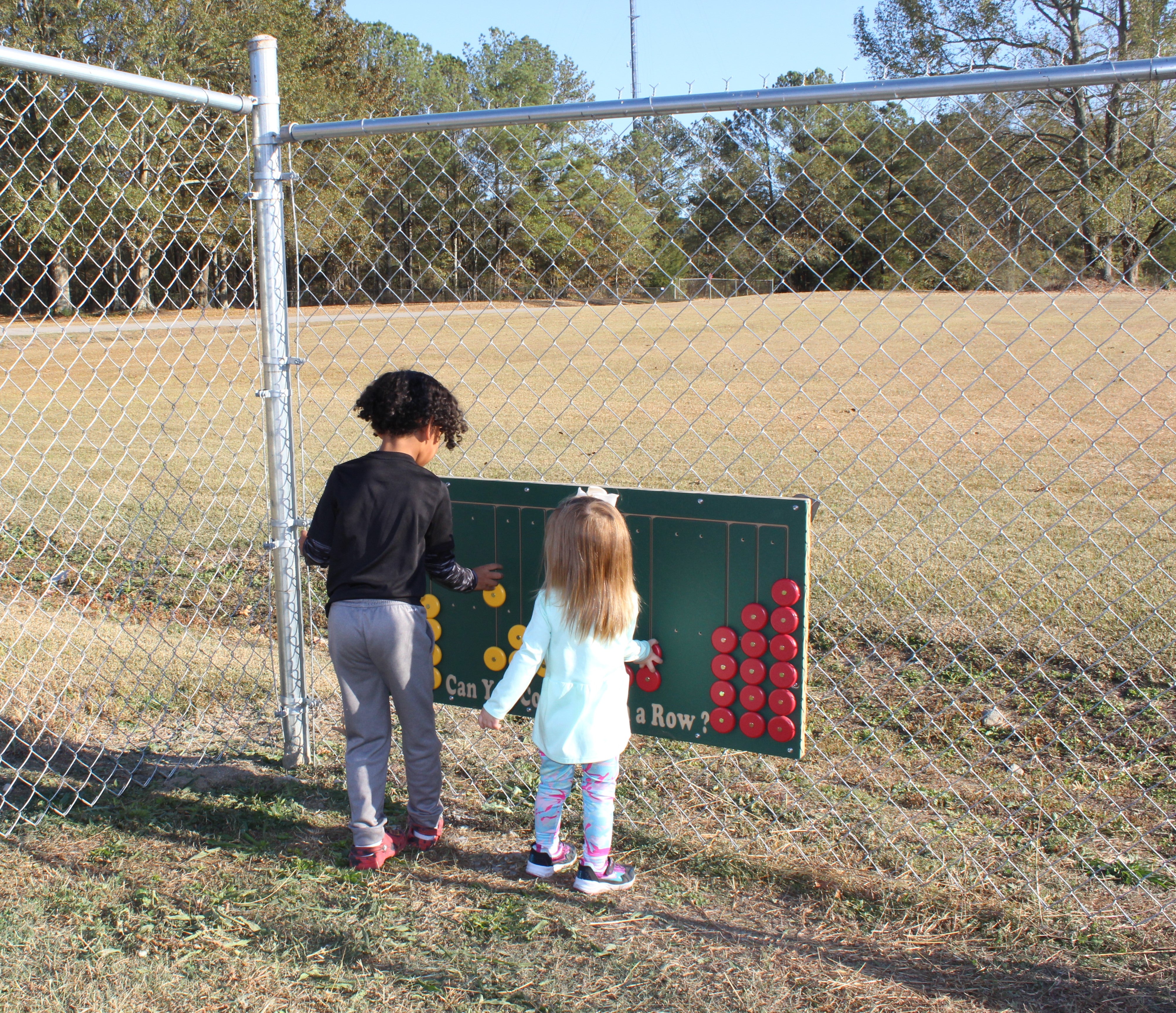Infinity Playgrounds Connect 4 SKU IP-8075